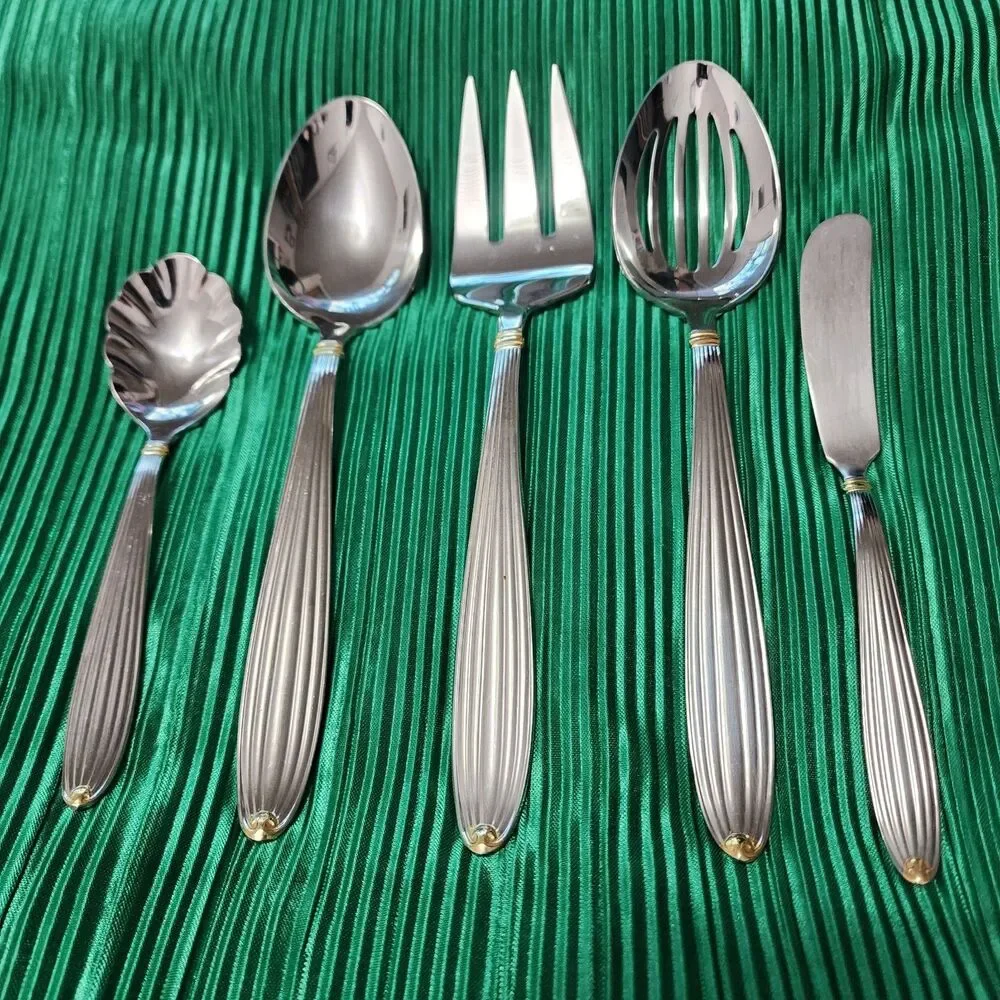 Reed & Barton GOLDEN JUBILEE 5 Piece Serving  Set Glosy 18/8 KOREA Lightly Used